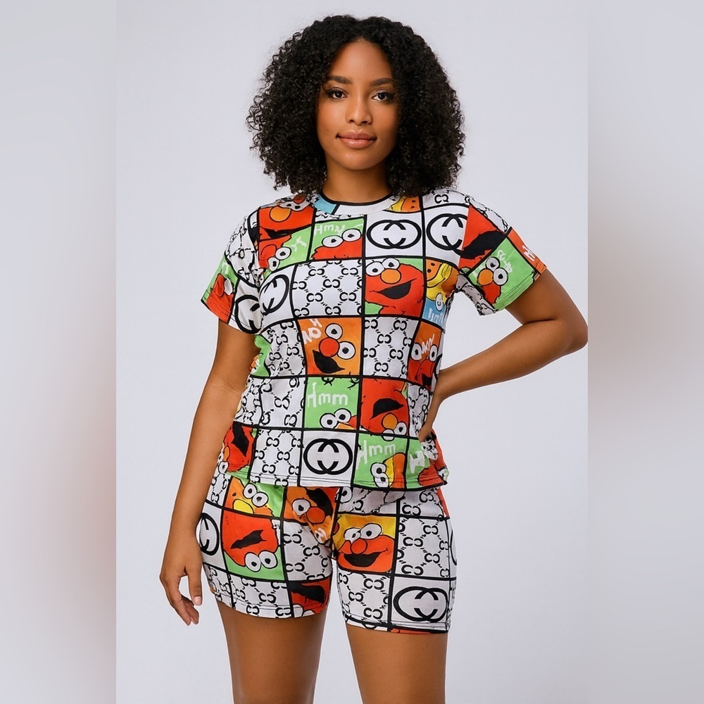 NWT 2-Piece Cartoon Print Pajama Set Shorts Graphic Lounge Sleepwear Cozy Fun Lg